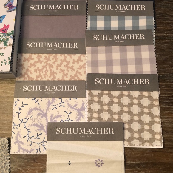 SCHUMACHER FABRICS PRINT BOOK & 12 FABRIC SAMPLES - Picture 6 of 7
